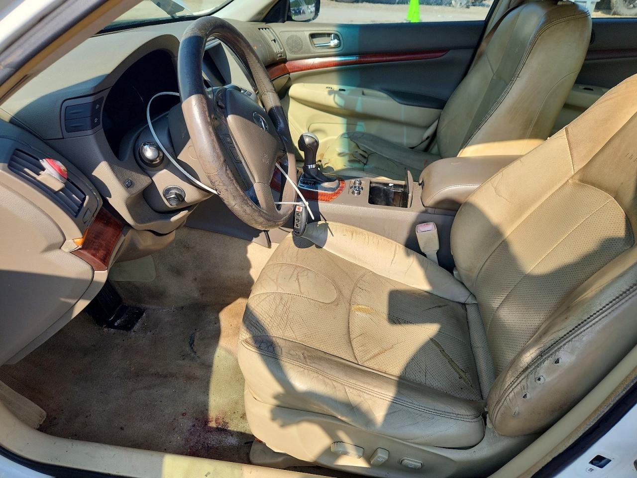 2009 Infiniti G37 Sedan X White vin: JNKCV61FX9M355380