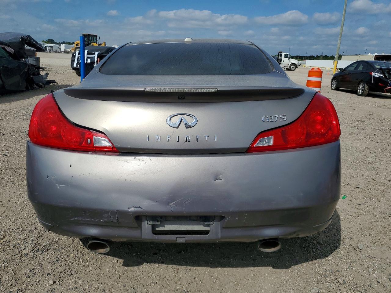 2008 Infiniti G37 Base Gray vin: JNKCV64E08M106460