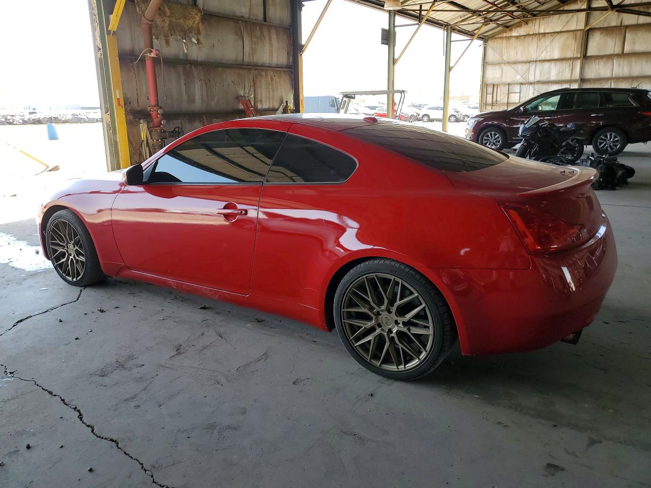 2008 Infiniti G37 Base Red vin: JNKCV64E08M107849