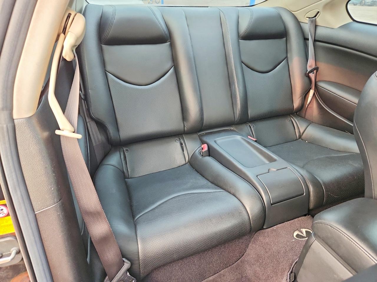 2008 Infiniti G37 Base Black vin: JNKCV64E18M106127