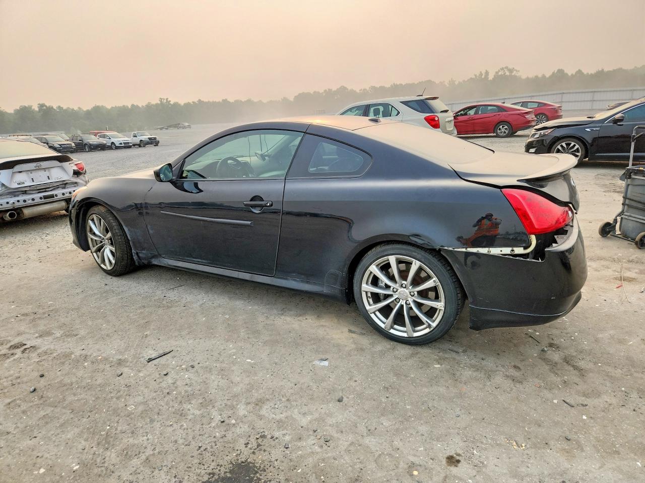 2008 Infiniti G37 Base Black vin: JNKCV64E18M106127