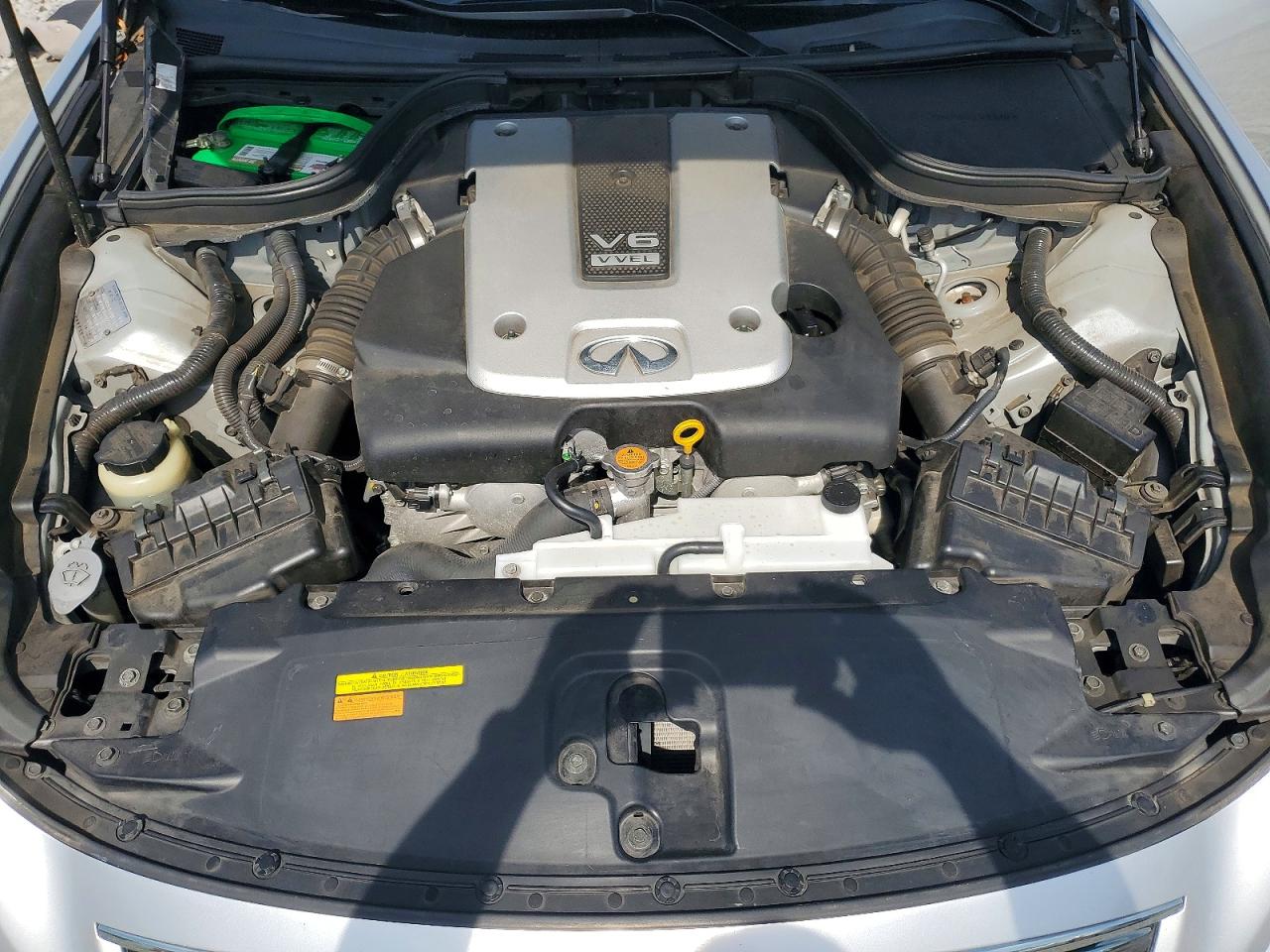 2008 Infiniti G37 Base Silver vin: JNKCV64E18M119329