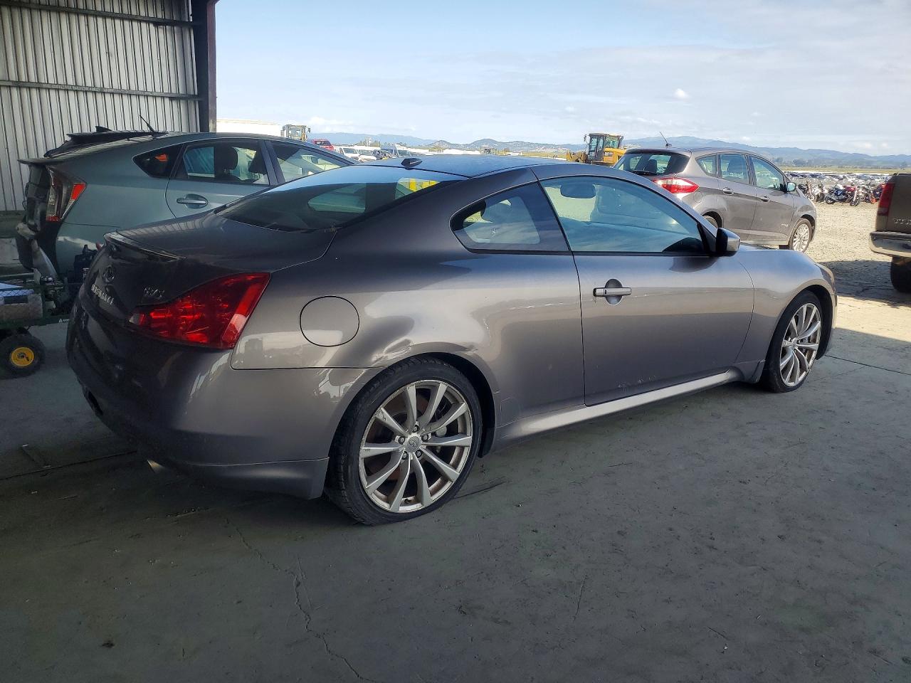 2008 Infiniti G37 Coupe Gray vin: JNKCV64E28M112275
