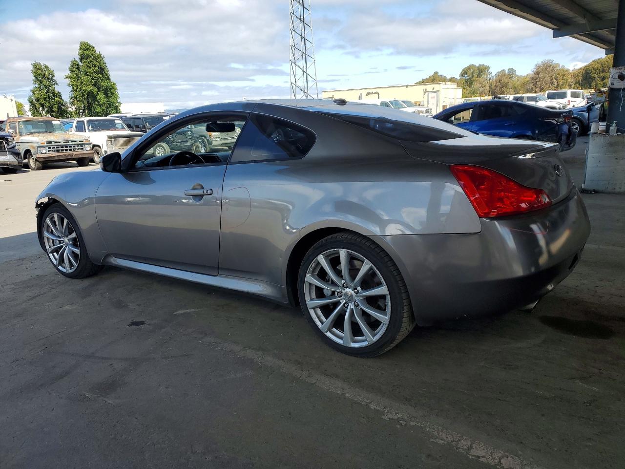 2008 Infiniti G37 Base Gray vin: JNKCV64E28M122174