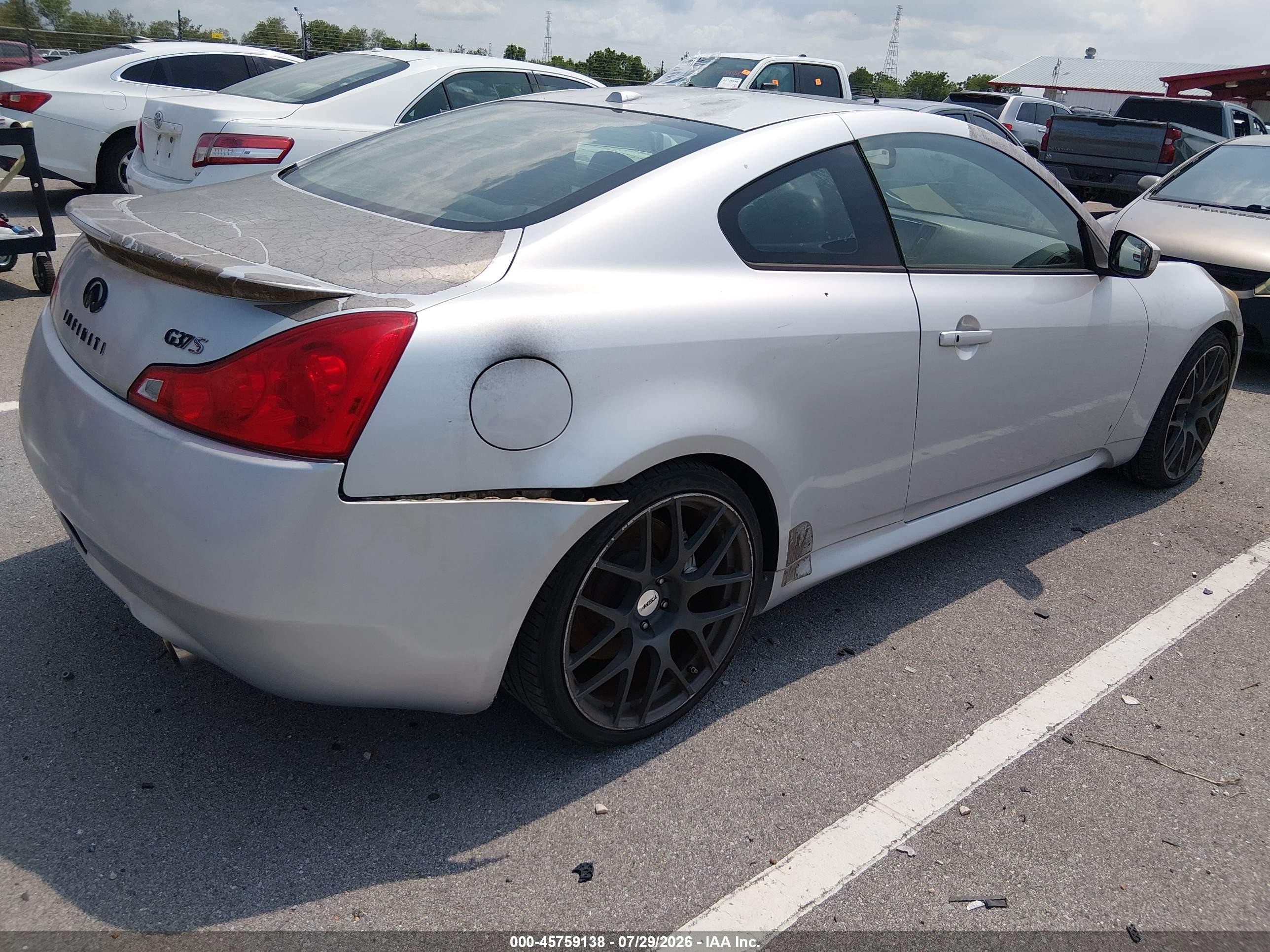 2008 Infiniti G37 Journey Silver vin: JNKCV64E28M130243
