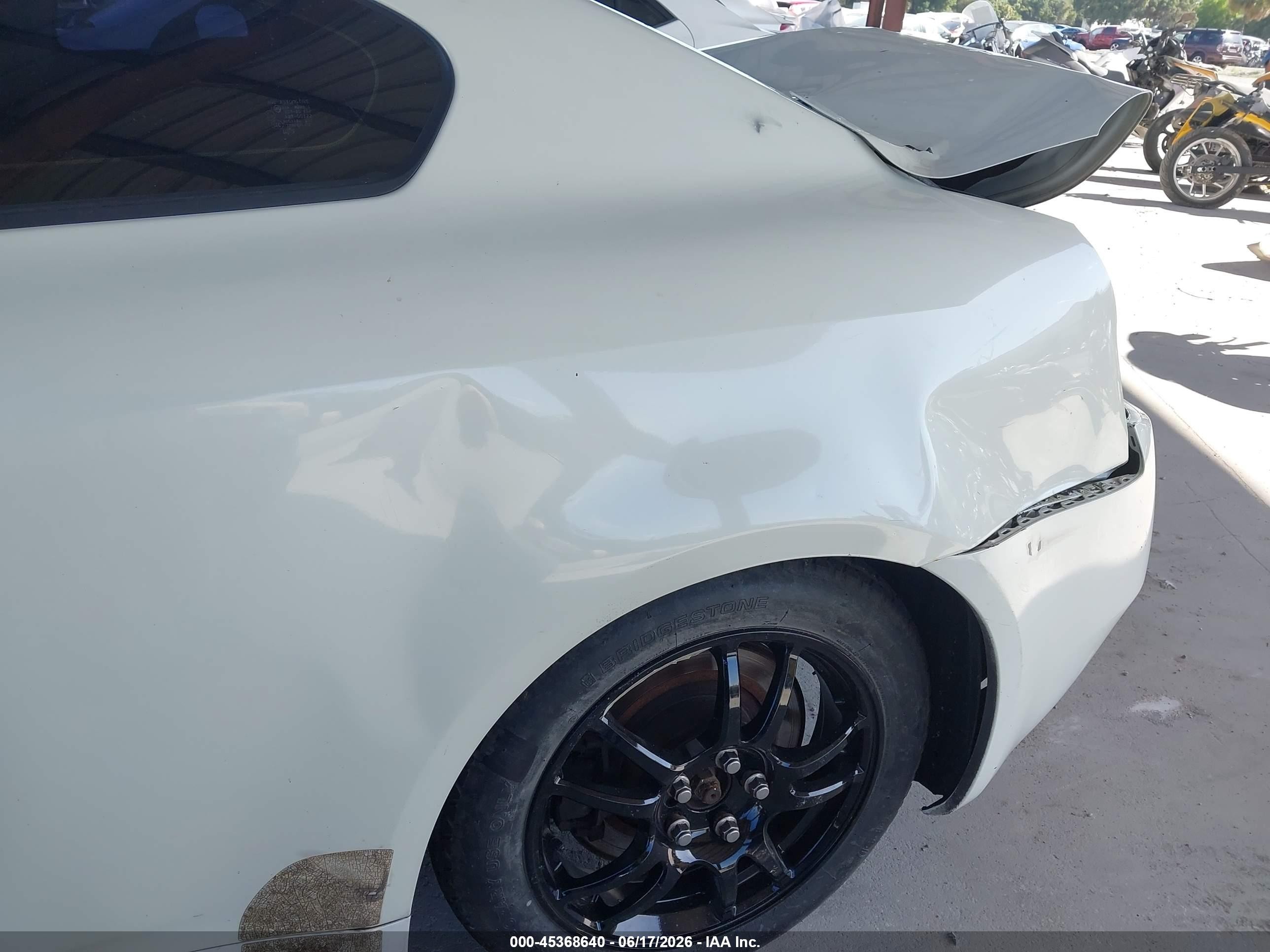2008 Infiniti G37   White vin: JNKCV64E38M105724