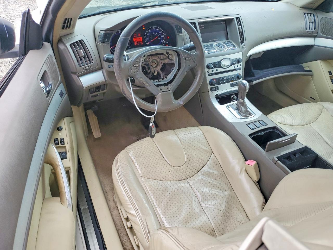 2008 Infiniti G37 Base White vin: JNKCV64E48M102640