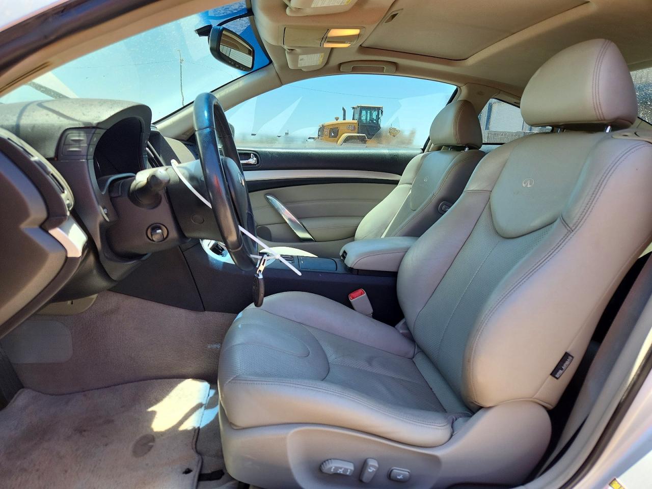 2008 Infiniti G37 Base Серебряный vin: JNKCV64E48M110009