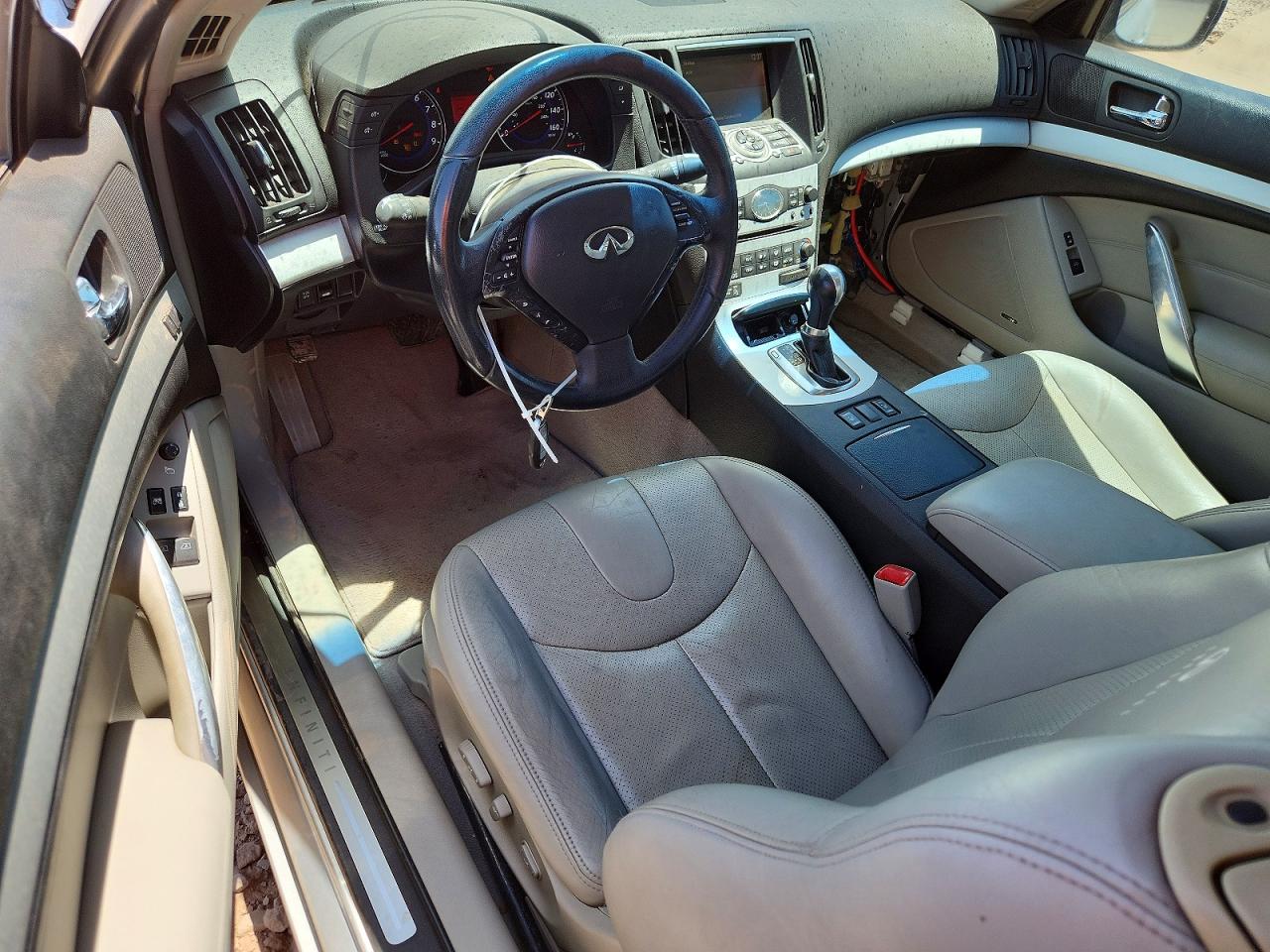 2008 Infiniti G37 Base Серебряный vin: JNKCV64E48M110009