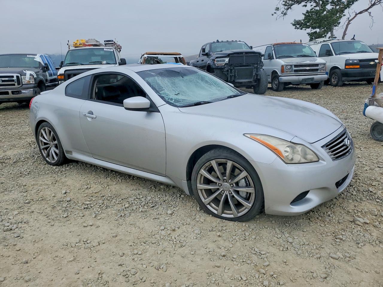 2008 Infiniti G37 Silver vin: JNKCV64E48M117932