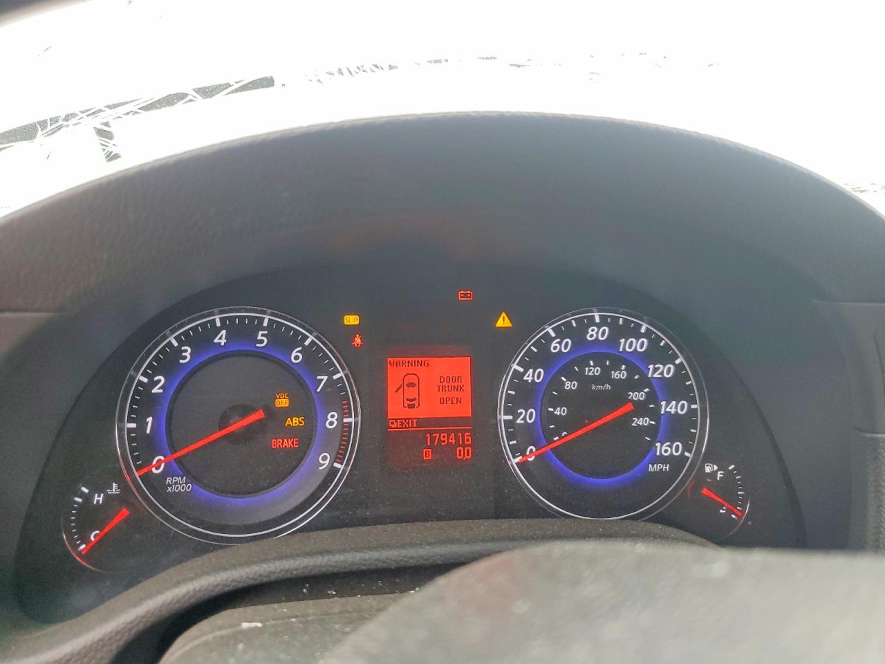 2008 Infiniti G37 Silver vin: JNKCV64E48M117932