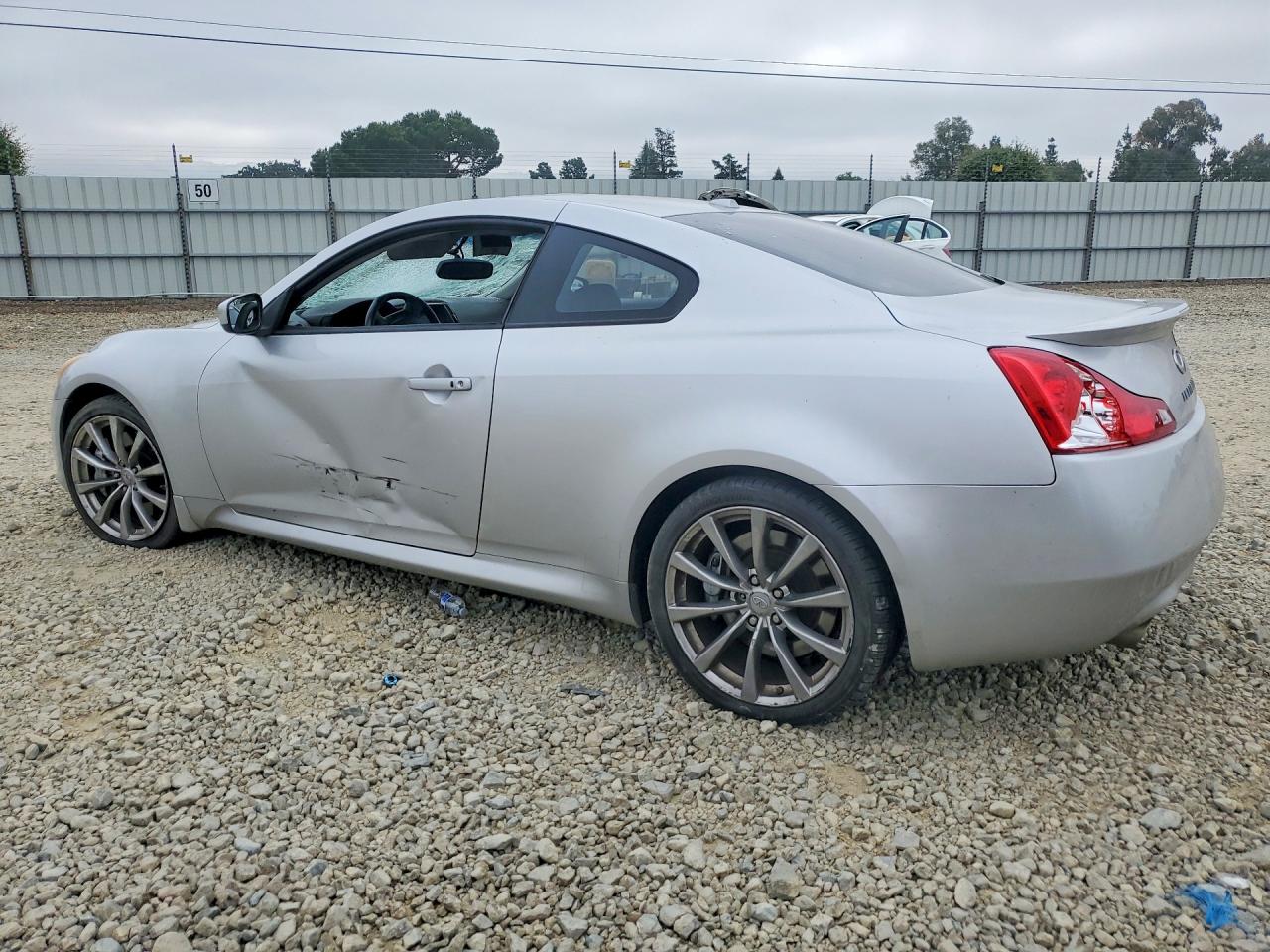 2008 Infiniti G37 Silver vin: JNKCV64E48M117932