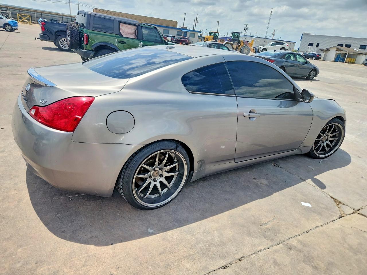 2008 Infiniti G37 Base Gray vin: JNKCV64E58M101075
