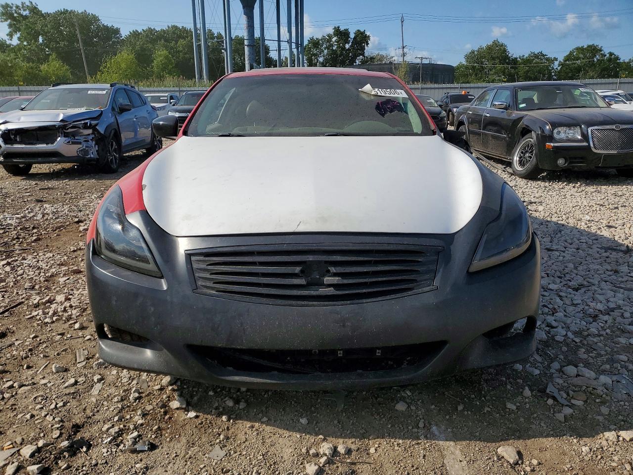 2008 Infiniti G37 Base Red vin: JNKCV64E58M120631