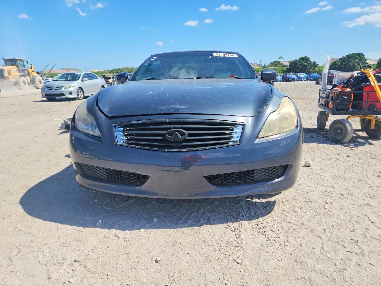 2009 Infiniti G37 Coupe Base Gray vin: JNKCV64E59M601576