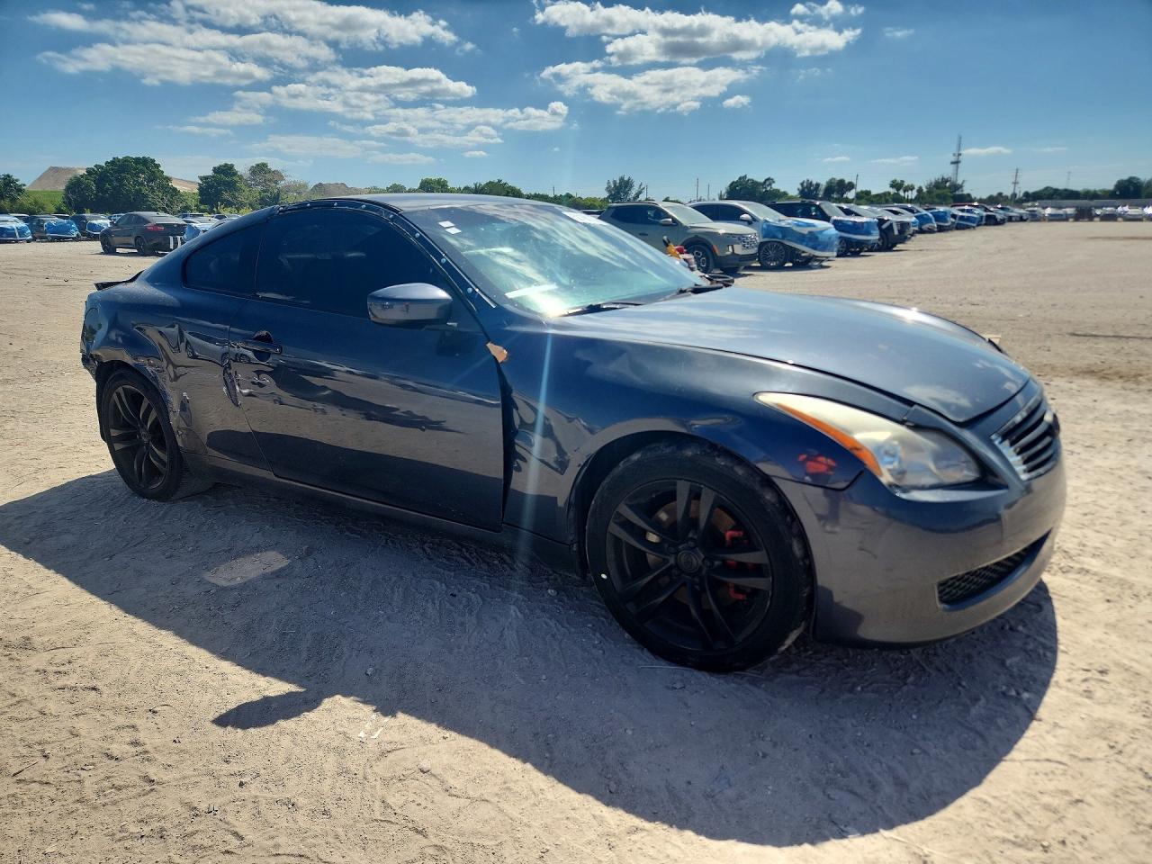 2009 Infiniti G37 Coupe Base Gray vin: JNKCV64E59M601576