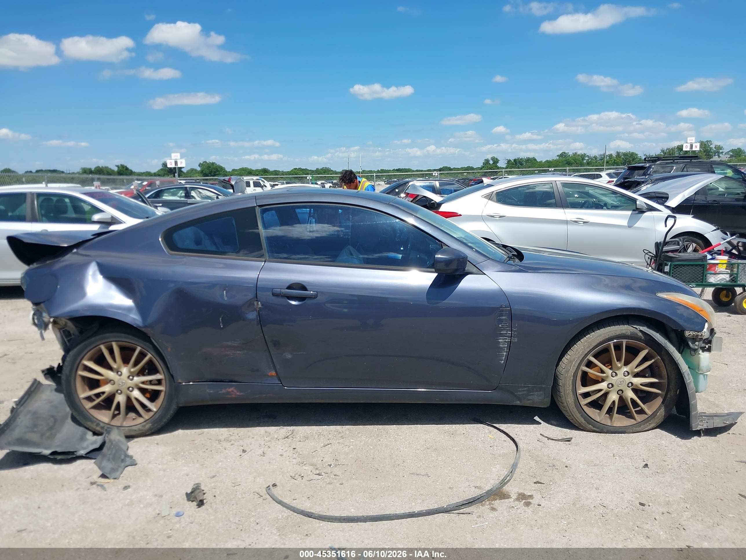 2009 Infiniti G37 Journey Blue vin: JNKCV64E59M606289