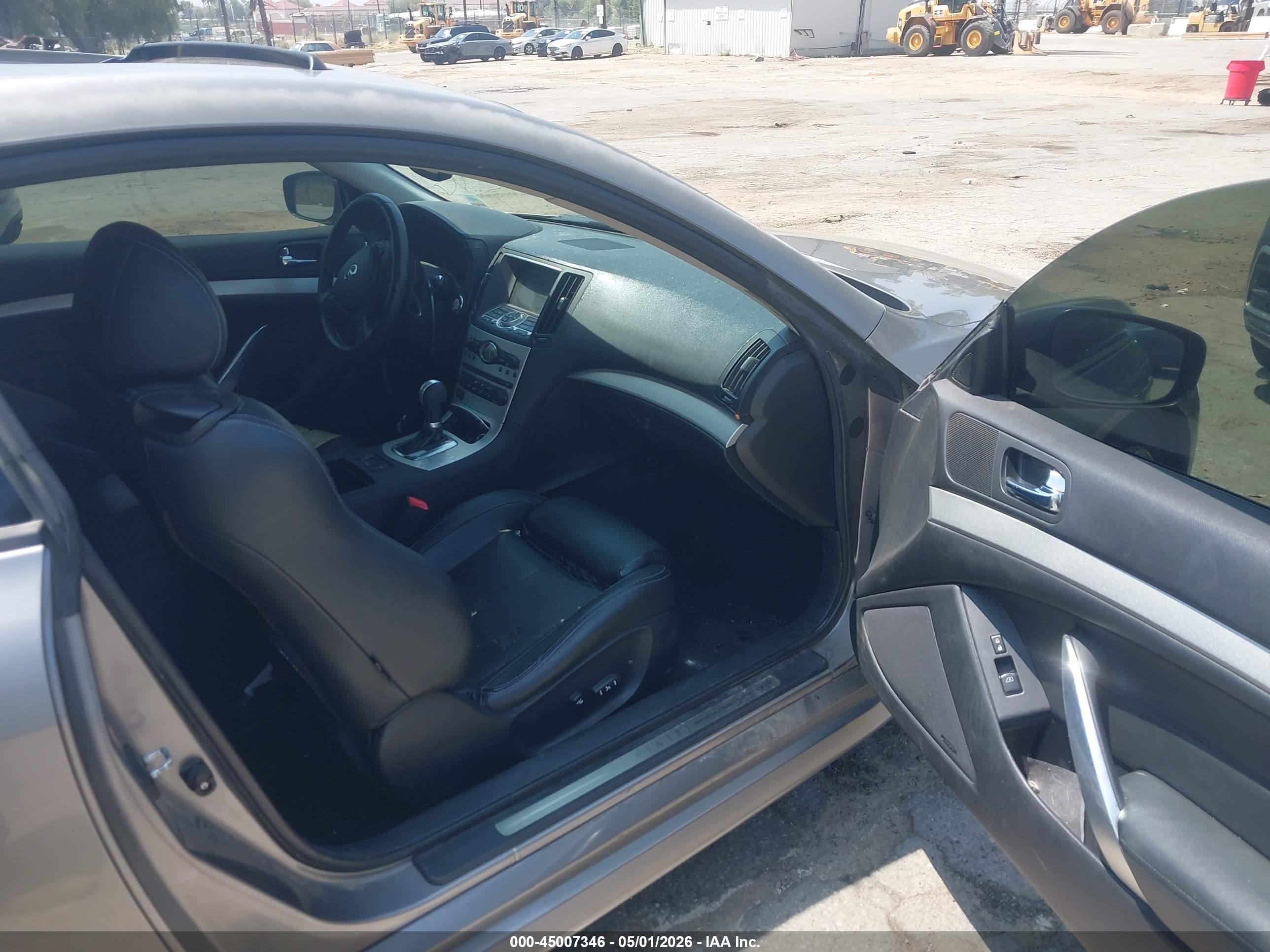 2008 Infiniti G37 Journey Silver vin: JNKCV64E68M100727