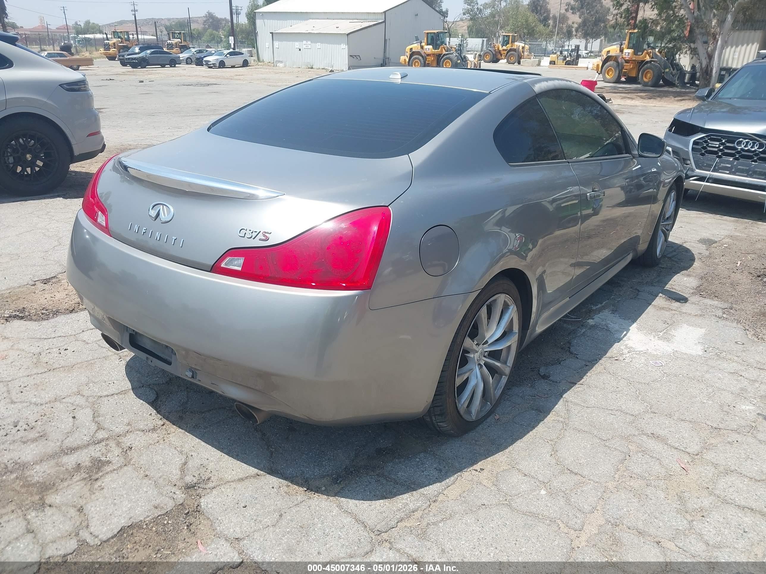 2008 Infiniti G37 Journey Silver vin: JNKCV64E68M100727