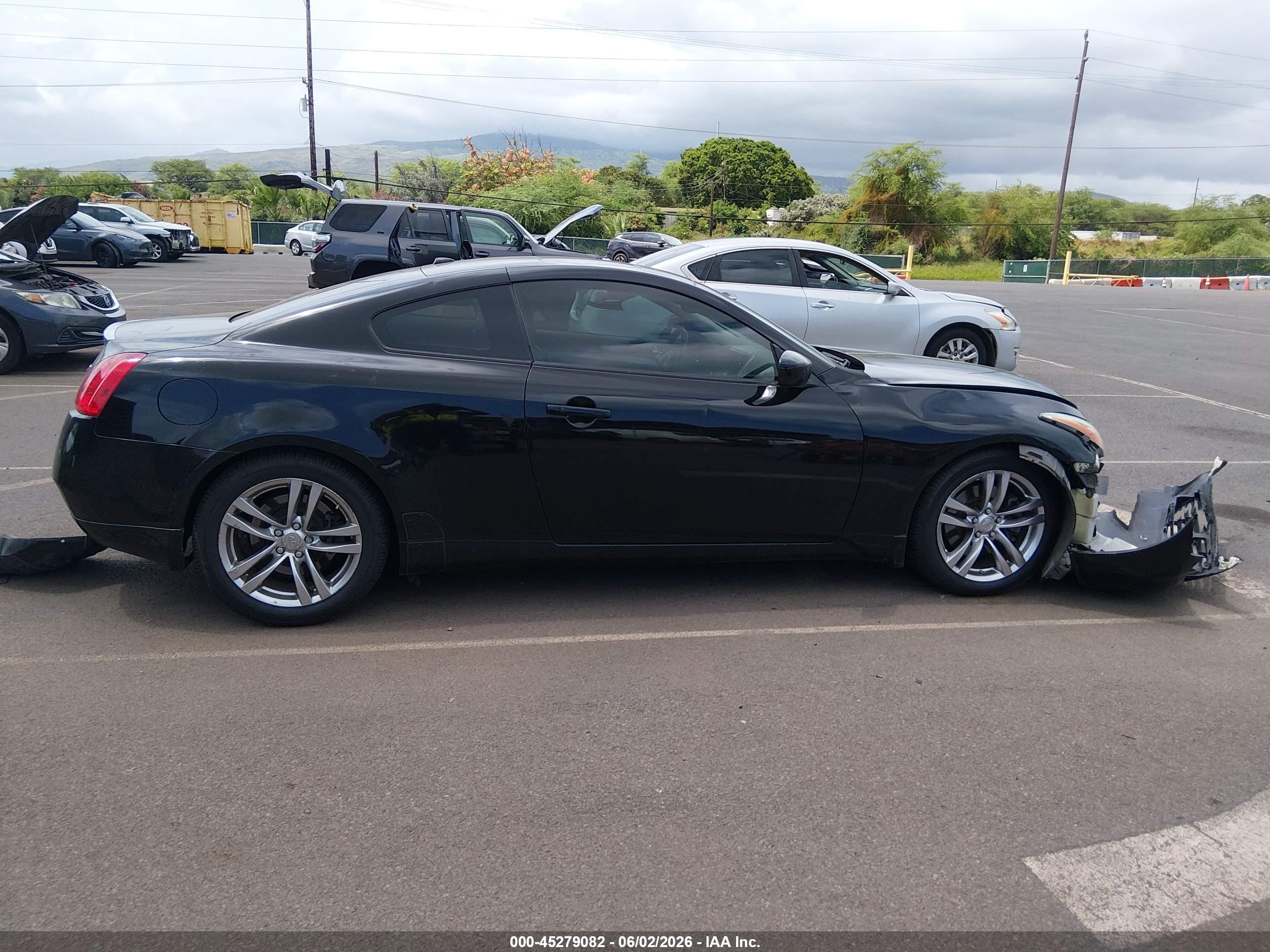 2009 Infiniti G37 Journey Black vin: JNKCV64E69M605118