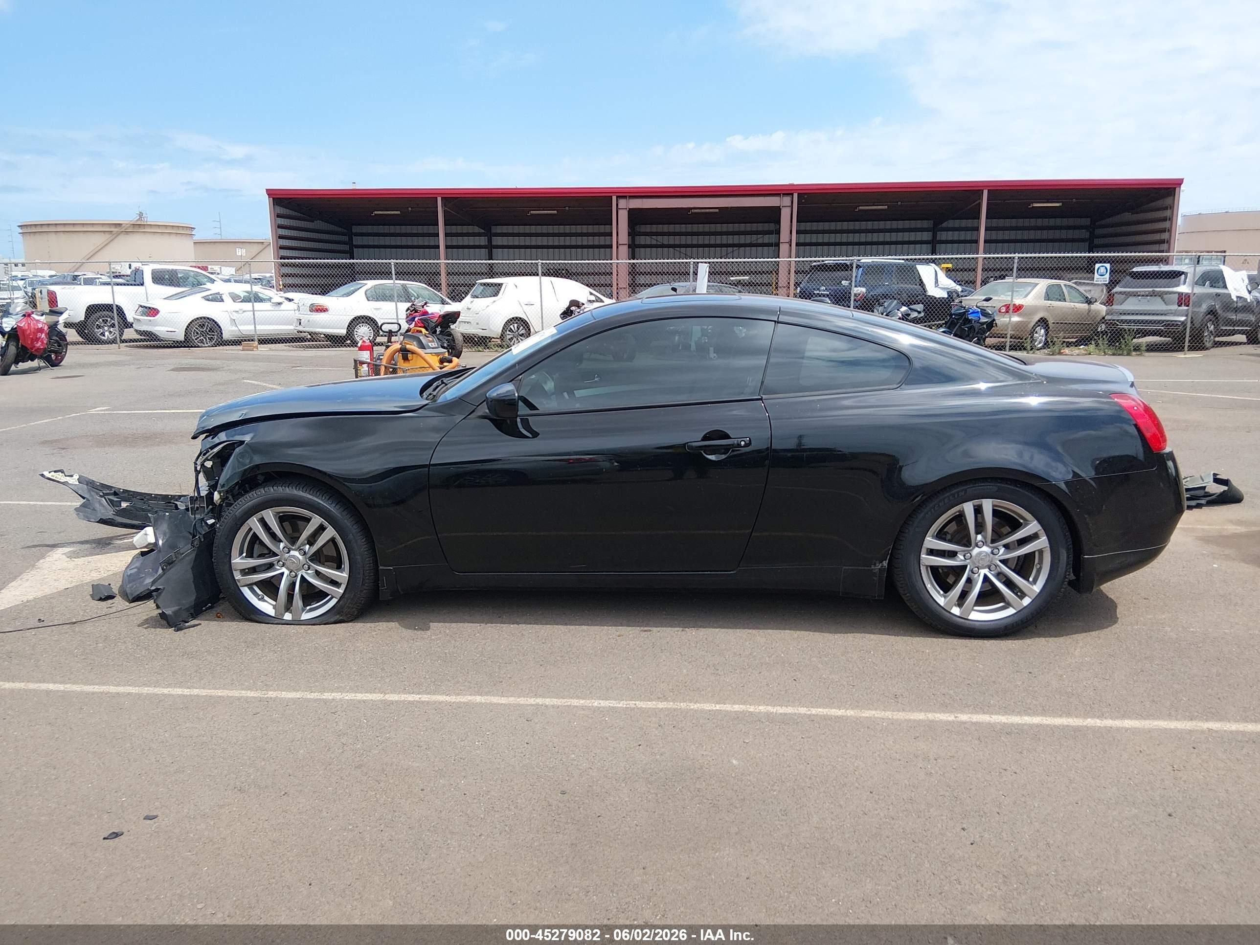 2009 Infiniti G37 Journey Black vin: JNKCV64E69M605118