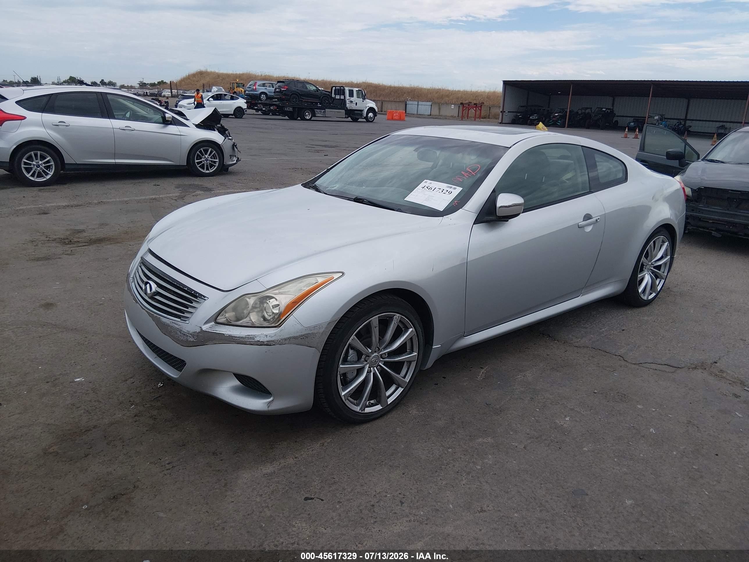 2008 Infiniti G37 Journey Silver vin: JNKCV64E78M113938