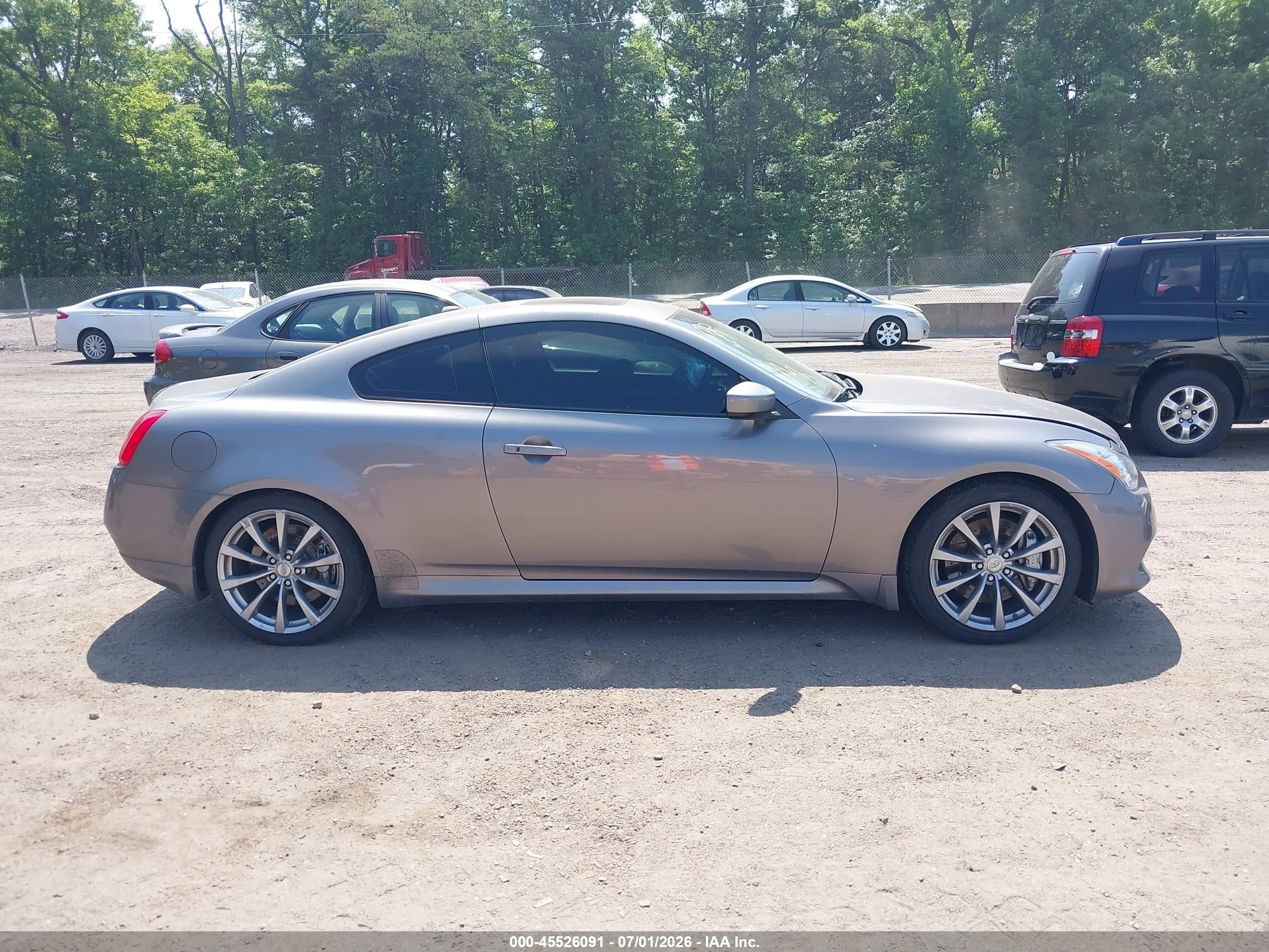 2008 Infiniti G37 Sport Silver vin: JNKCV64E78M115771
