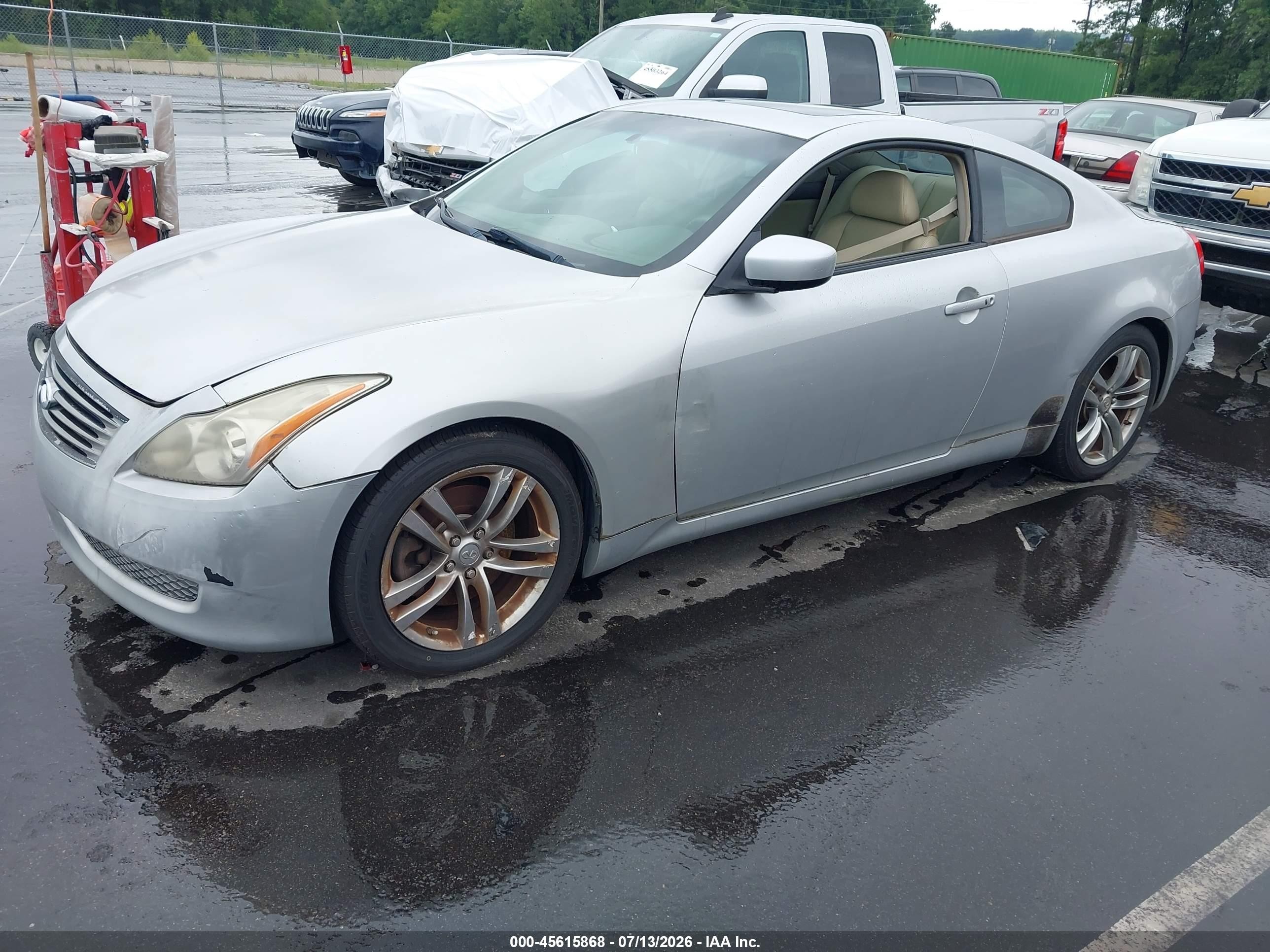 2008 Infiniti G37 Journey Silver vin: JNKCV64E88M102754