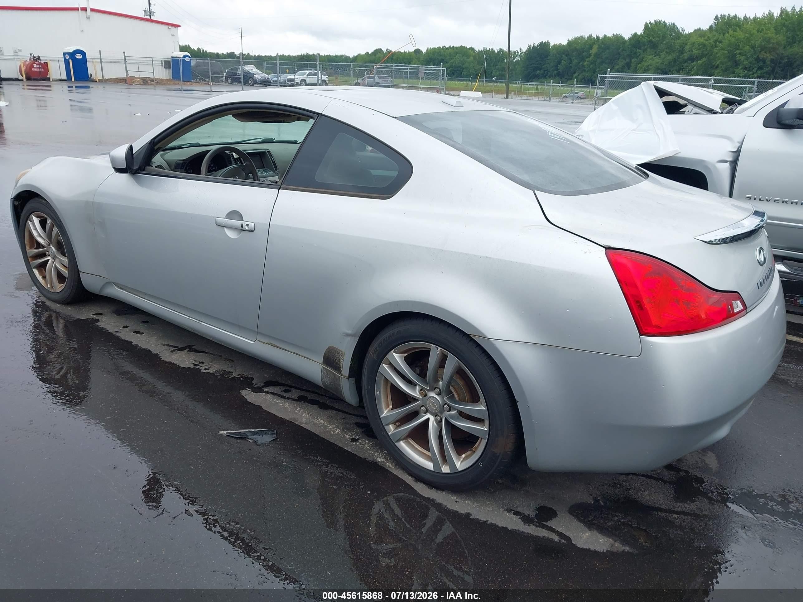 2008 Infiniti G37 Journey Silver vin: JNKCV64E88M102754