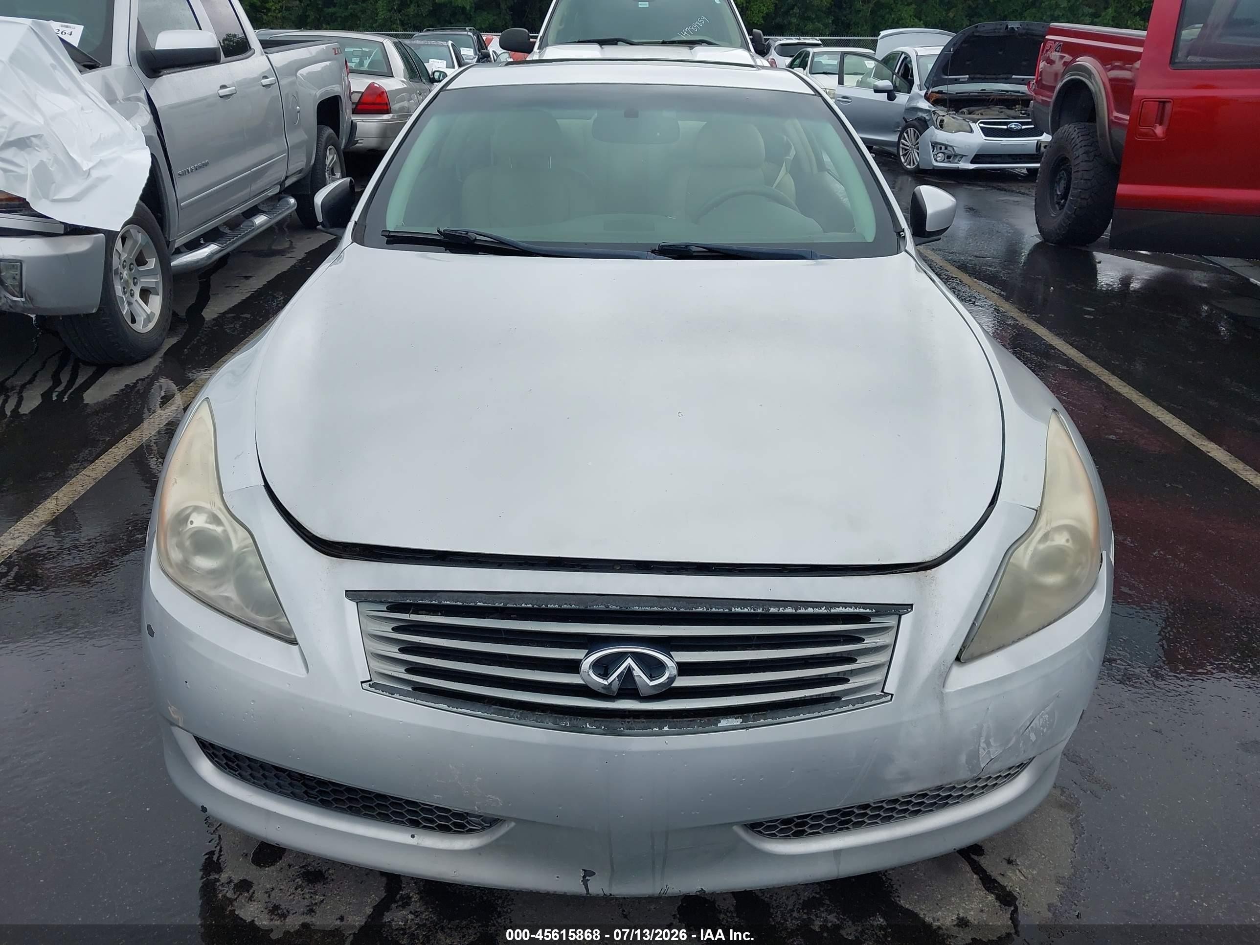 2008 Infiniti G37 Journey Silver vin: JNKCV64E88M102754