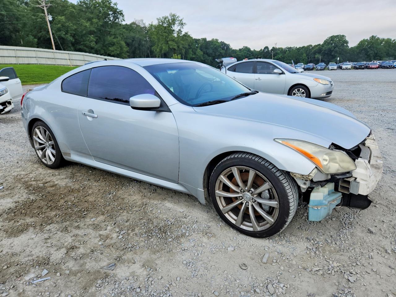 2009 Infiniti G37 Coupe Base Silver vin: JNKCV64E89M602771
