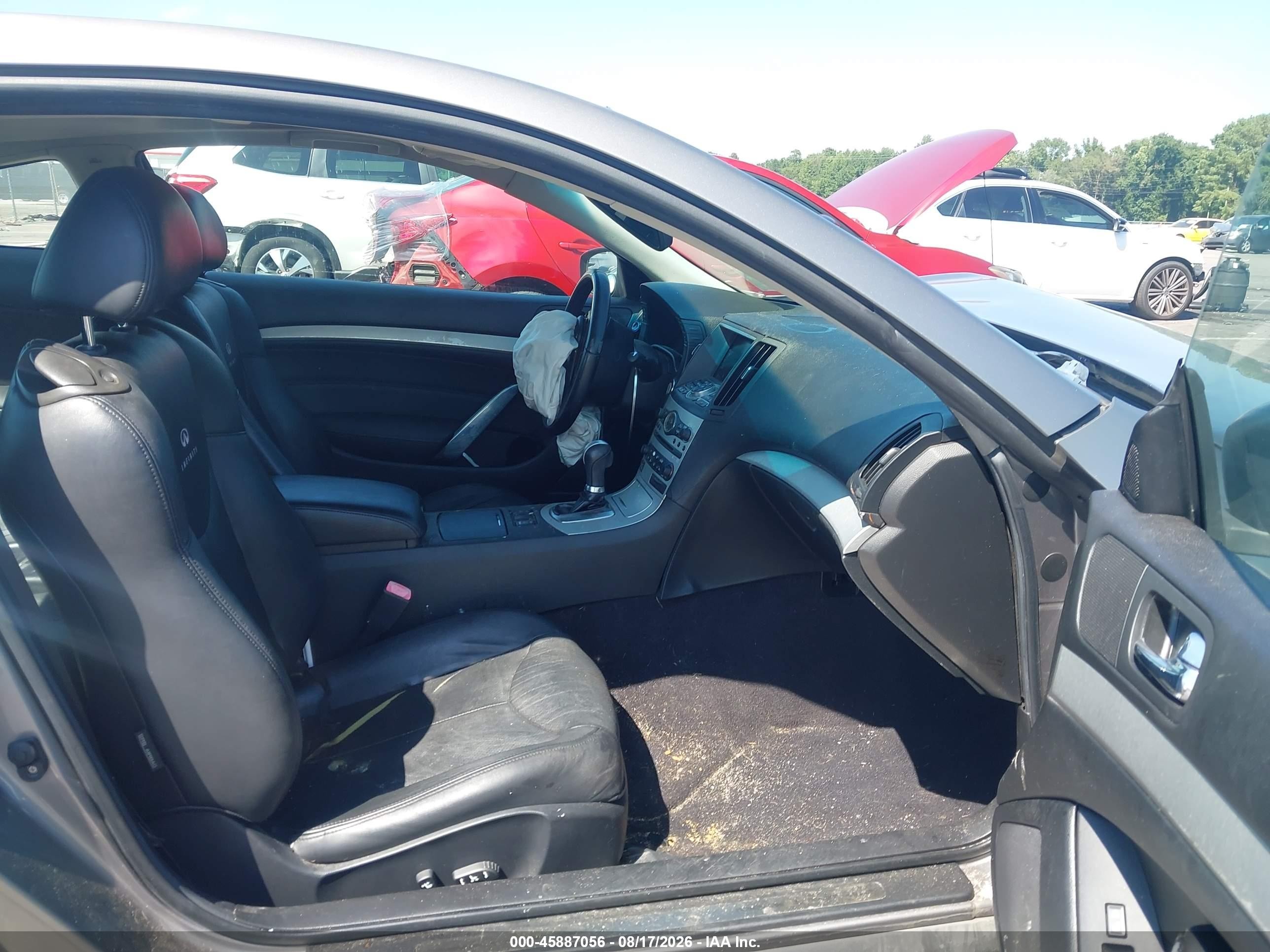 2008 Infiniti G37 Journey Silver vin: JNKCV64E98M102942