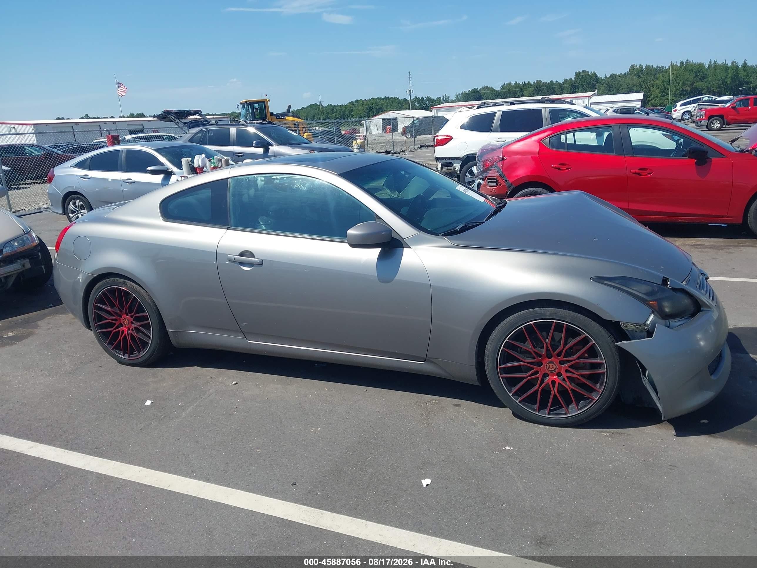 2008 Infiniti G37 Journey Silver vin: JNKCV64E98M102942