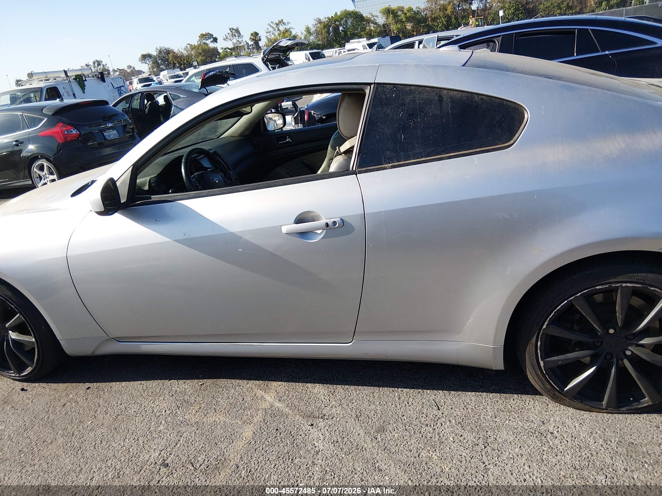 2008 Infiniti G37 Journey Gray vin: JNKCV64E98M104710