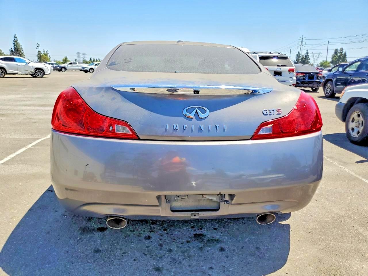 2008 Infiniti G37 Base Gray vin: JNKCV64E98M106117