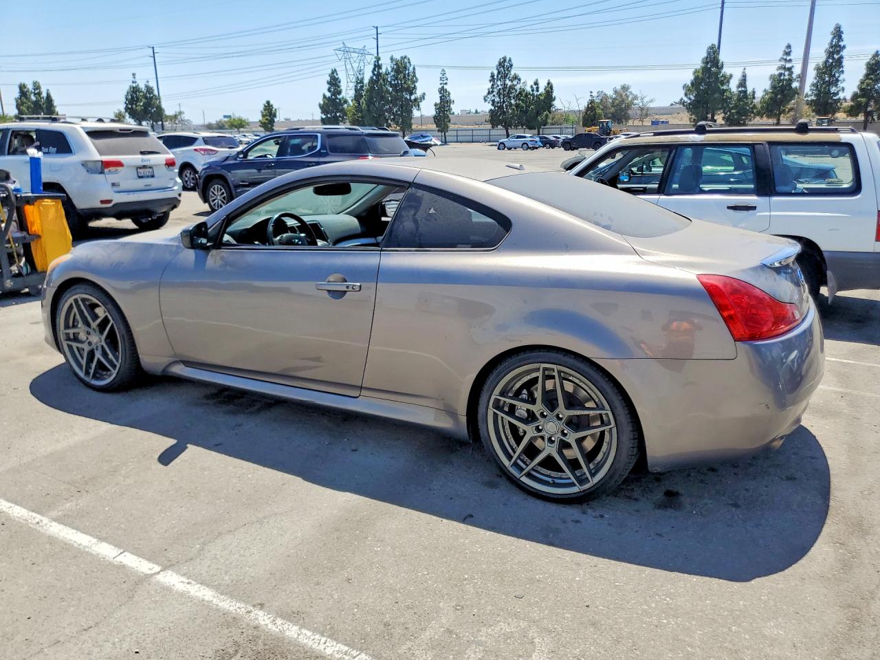 2008 Infiniti G37 Base Gray vin: JNKCV64E98M106117