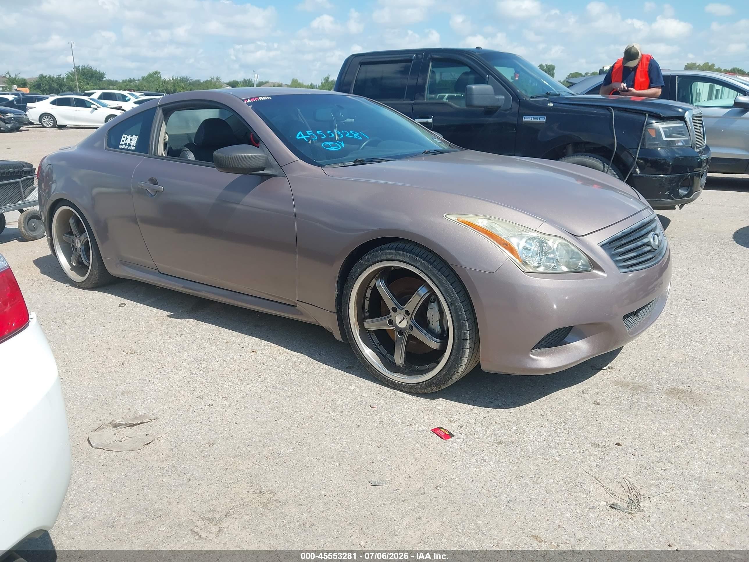 2008 Infiniti G37 Journey Brown vin: JNKCV64E98M110779