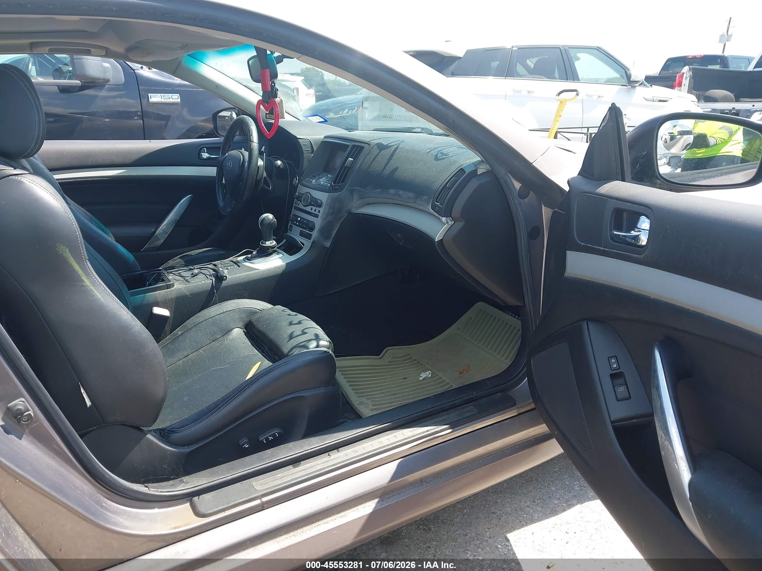 2008 Infiniti G37 Journey Brown vin: JNKCV64E98M110779