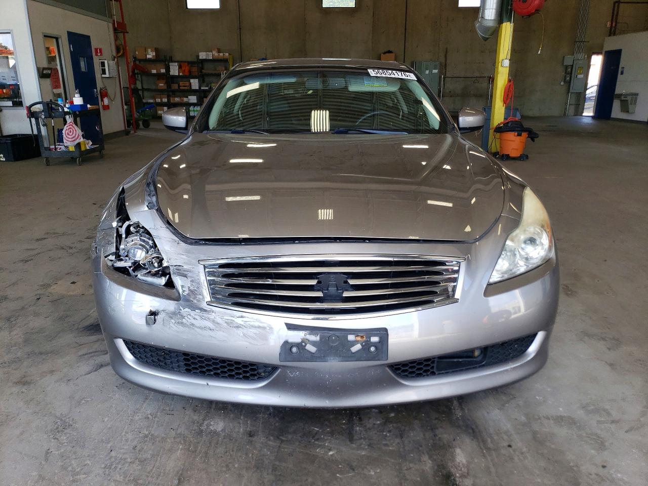 2008 Infiniti G37 Base Silver vin: JNKCV64EX8M102285