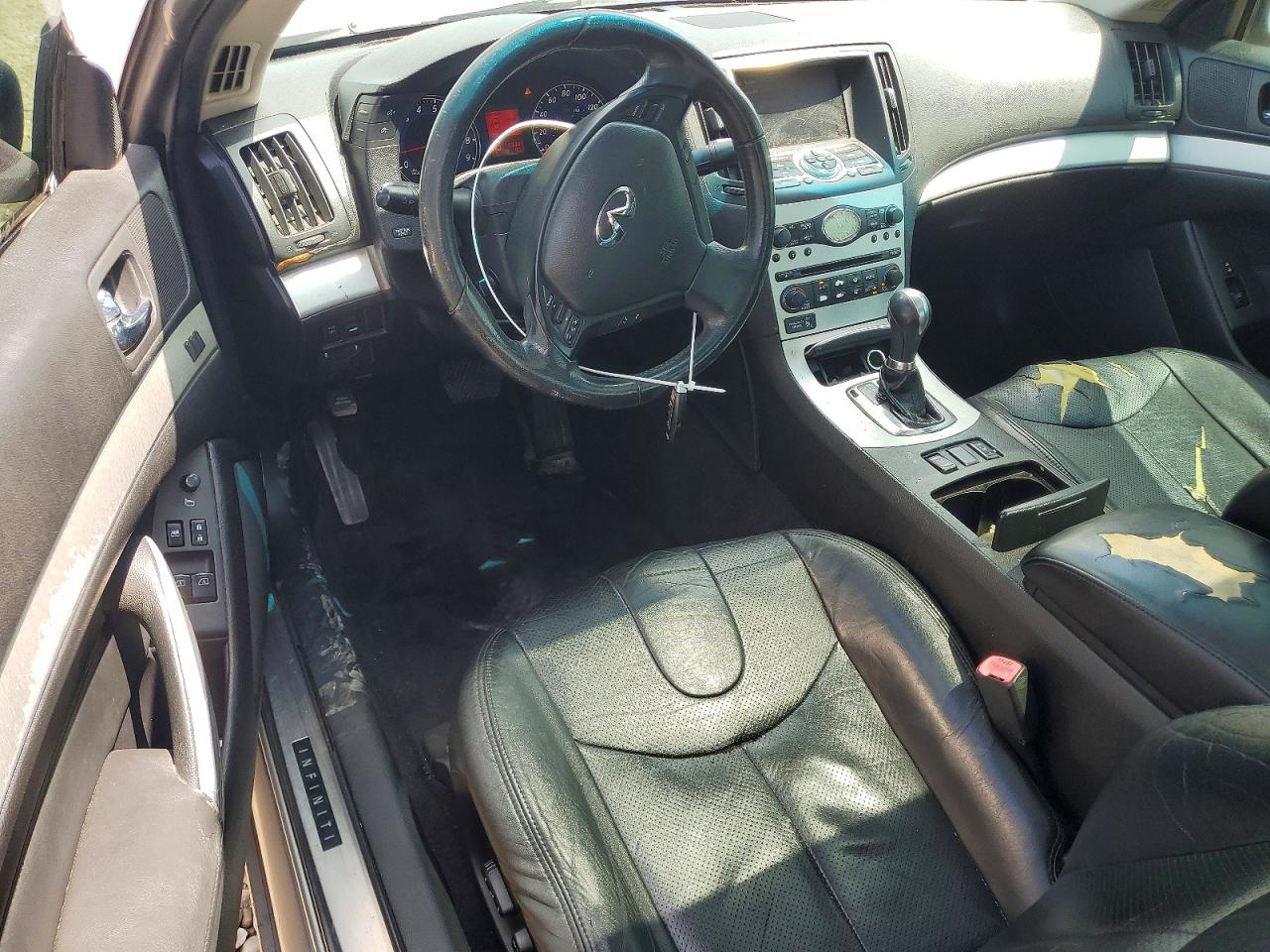 2008 Infiniti G37 Base Silver vin: JNKCV64EX8M108961