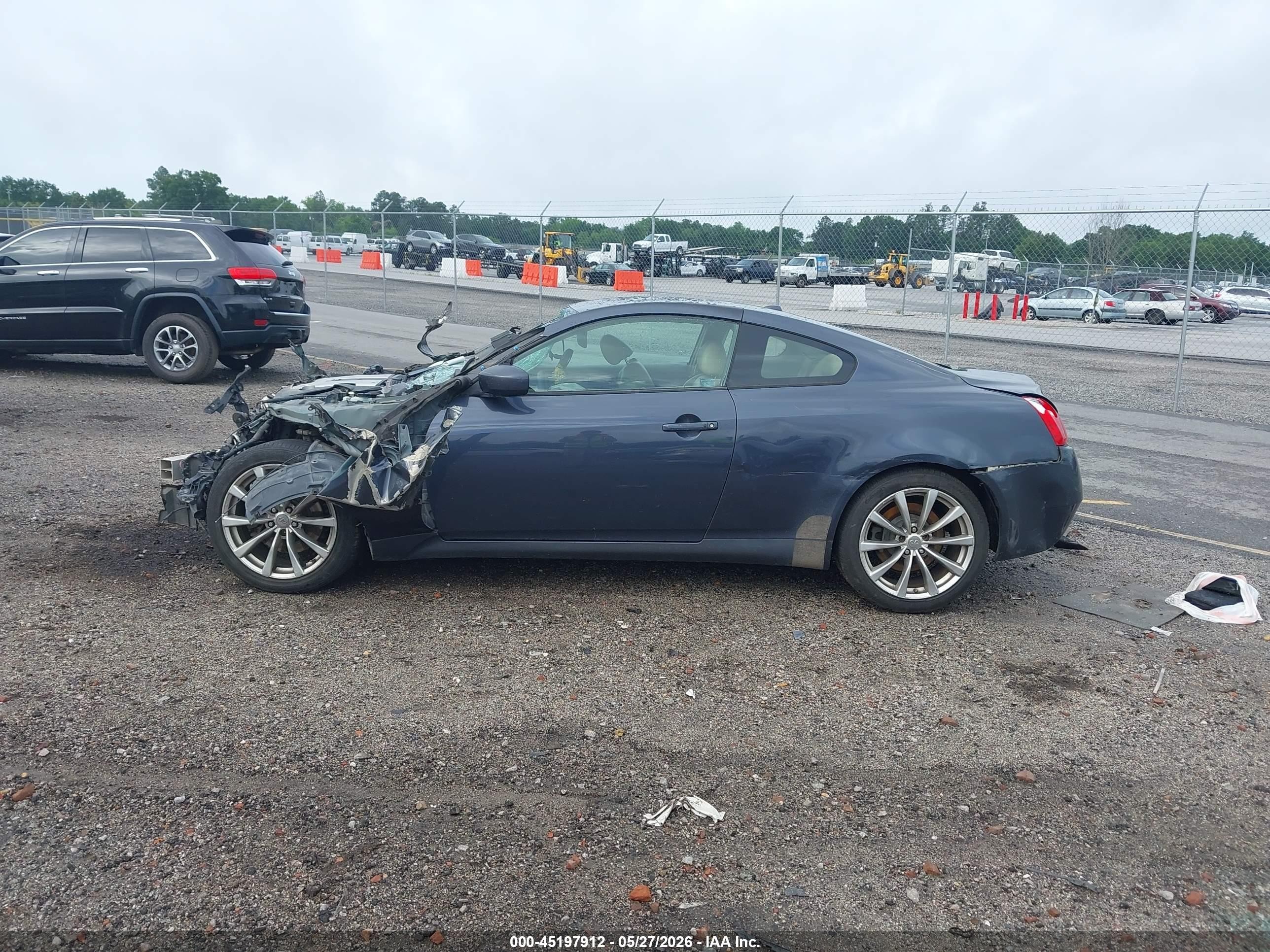 2008 Infiniti G37 Journey Gray vin: JNKCV64EX8M114095