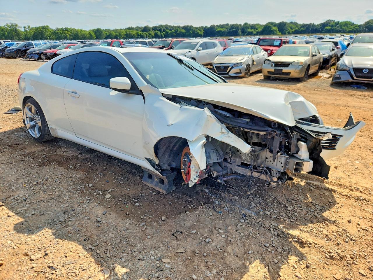2008 Infiniti G37 Base White vin: JNKCV64EX8M117336