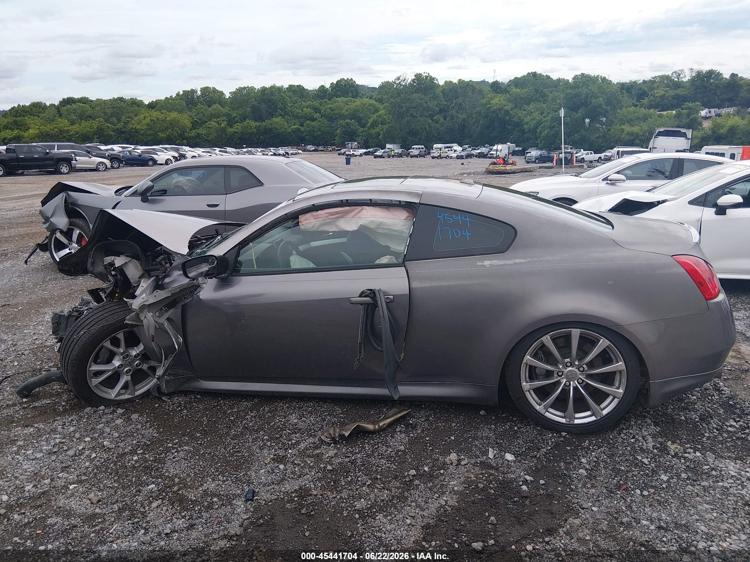 2009 Infiniti G37 Journey Gray vin: JNKCV64EX9M600682