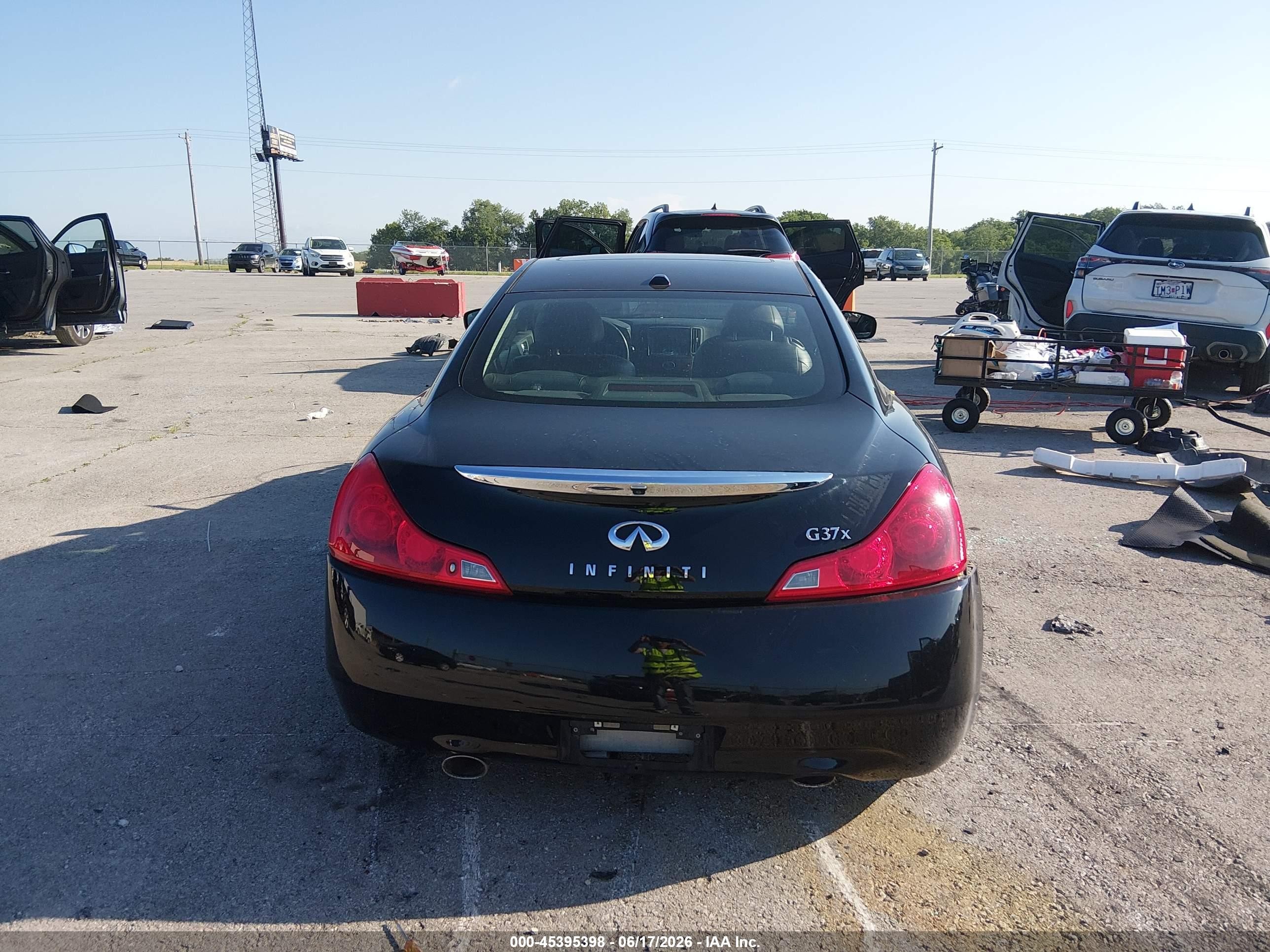 2009 Infiniti G37x   Black vin: JNKCV64F19M651433