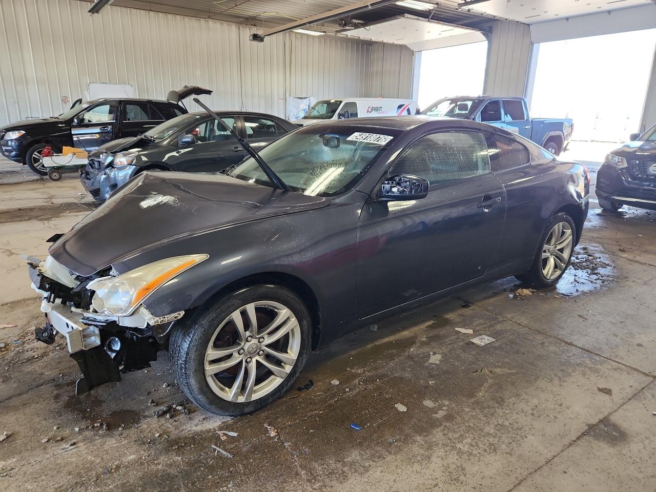 2009 Infiniti G37 Coupe X Gray vin: JNKCV64F29M655071 Damage: Left Head Lamp, Broken, Replacement Required