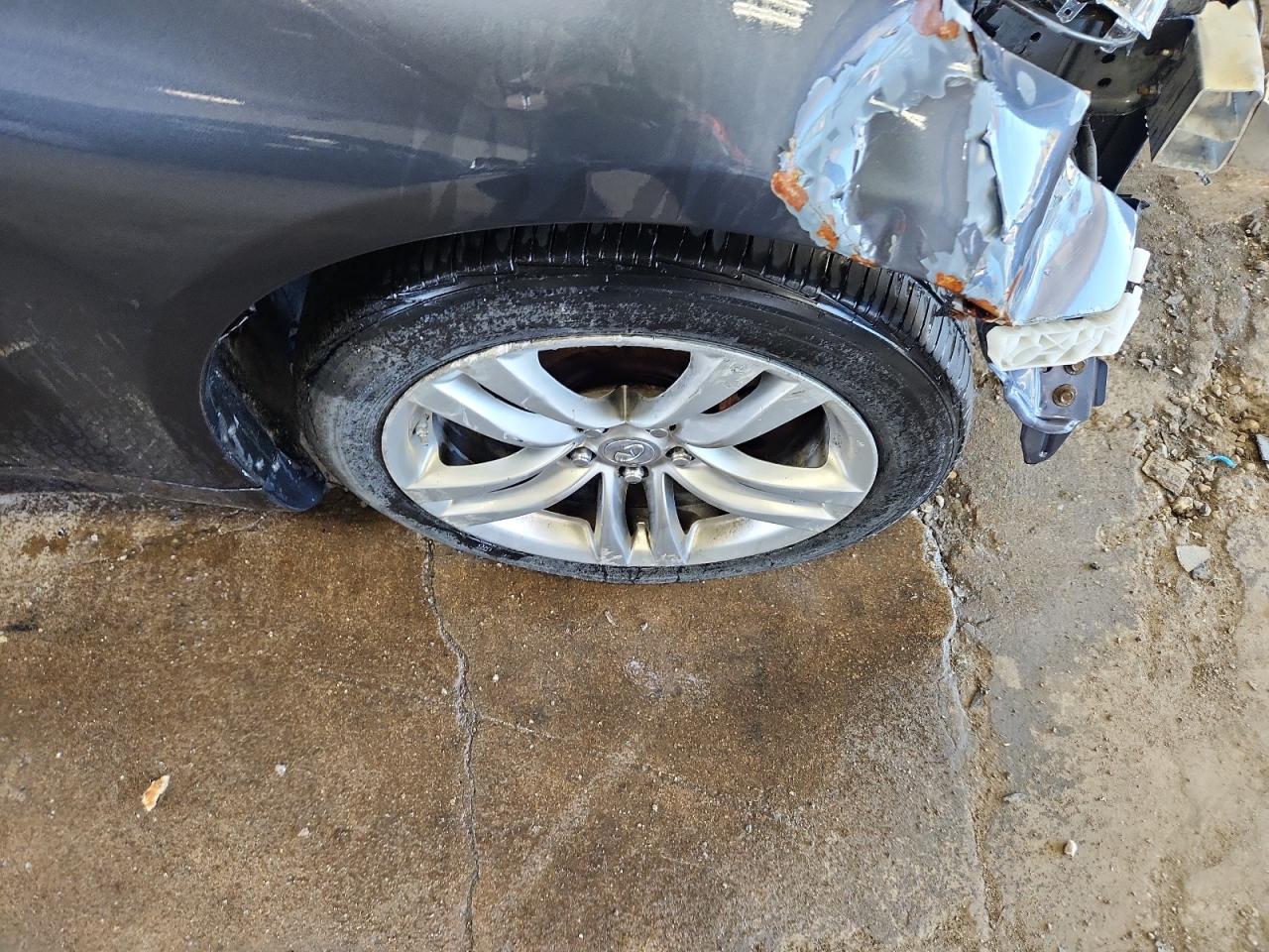 2009 Infiniti G37 Coupe X Gray vin: JNKCV64F29M655071 Damage: Right Front Wheel, Curb Rash, > 12 Inches