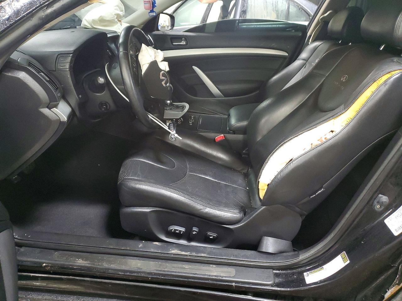 2009 Infiniti G37 Coupe X Black vin: JNKCV64F39M654611