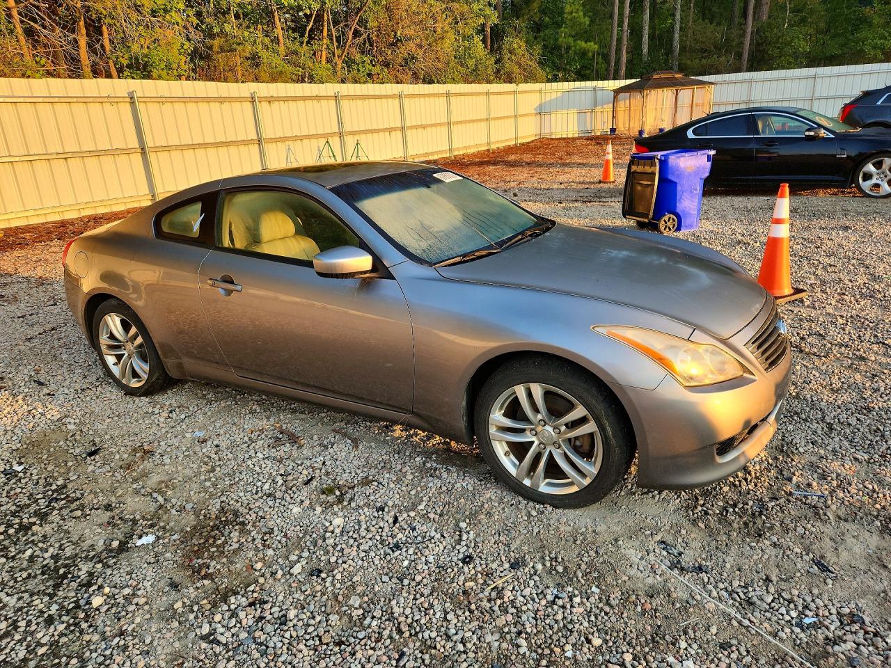 2009 Infiniti G37 Coupe X Gray vin: JNKCV64F79M650514