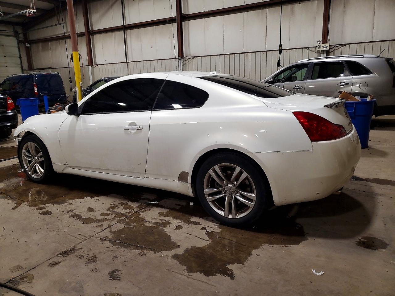 2009 Infiniti G37 Coupe X White vin: JNKCV64FX9M654895