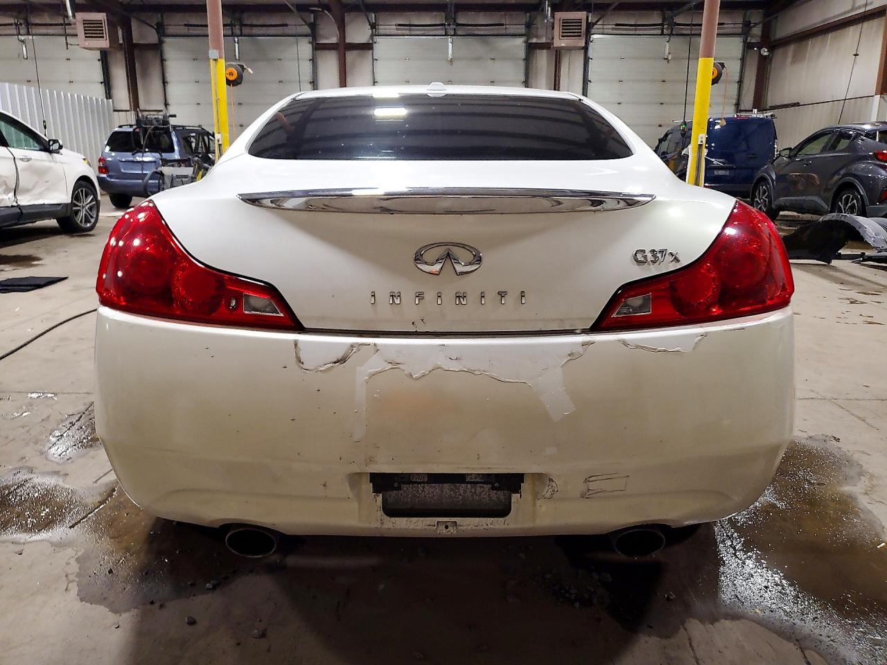 2009 Infiniti G37 Coupe X White vin: JNKCV64FX9M654895